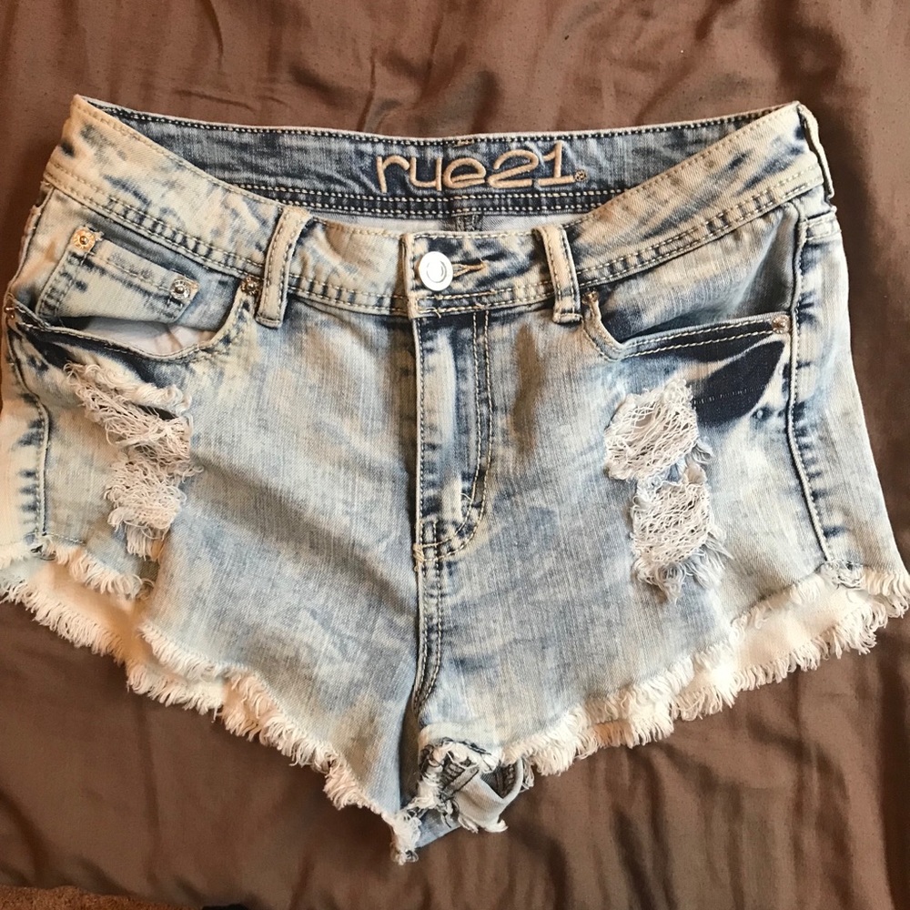 Jean cut off shorts.
